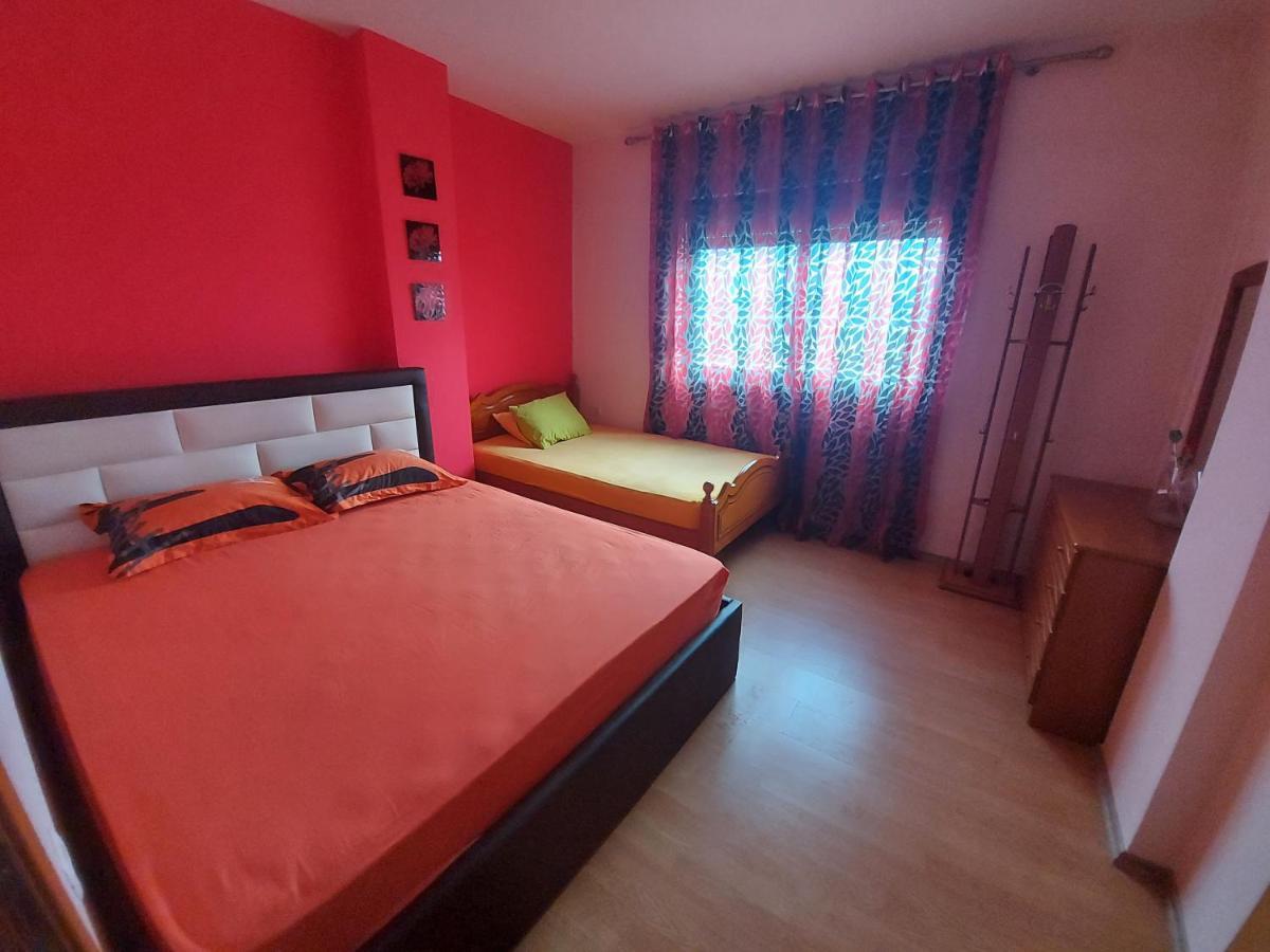 Geni Apartment Korce Exterior foto